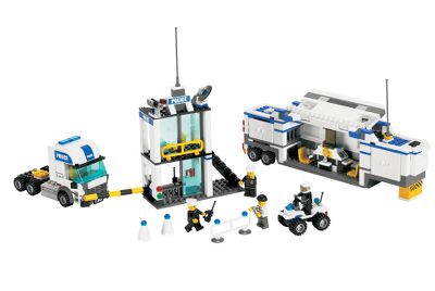 Lego Police Truck 7743