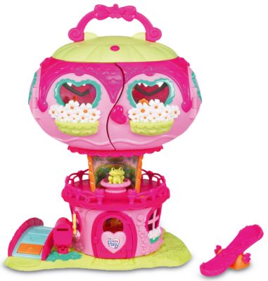 Ponyville Rollerskate Party Park - Product image.