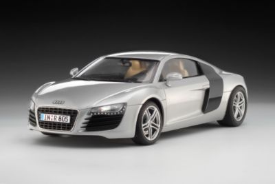 07398 Audi R8 Model Kit